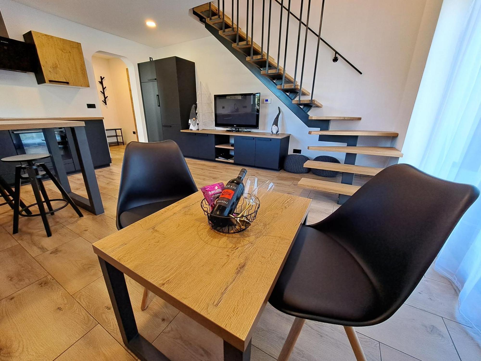 Riverside Apartma 1, クランスカゴーラ エクステリア 写真